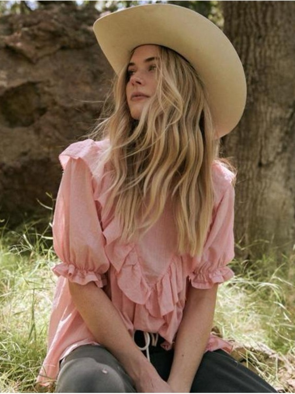THE GREAT. Pink Ruffle Puff-Sleeve Blouse. Boho. Cottage Core. Coastal Cowgirl.